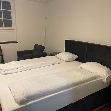 Lindas Beauty Hostel Zurich Exterior photo
